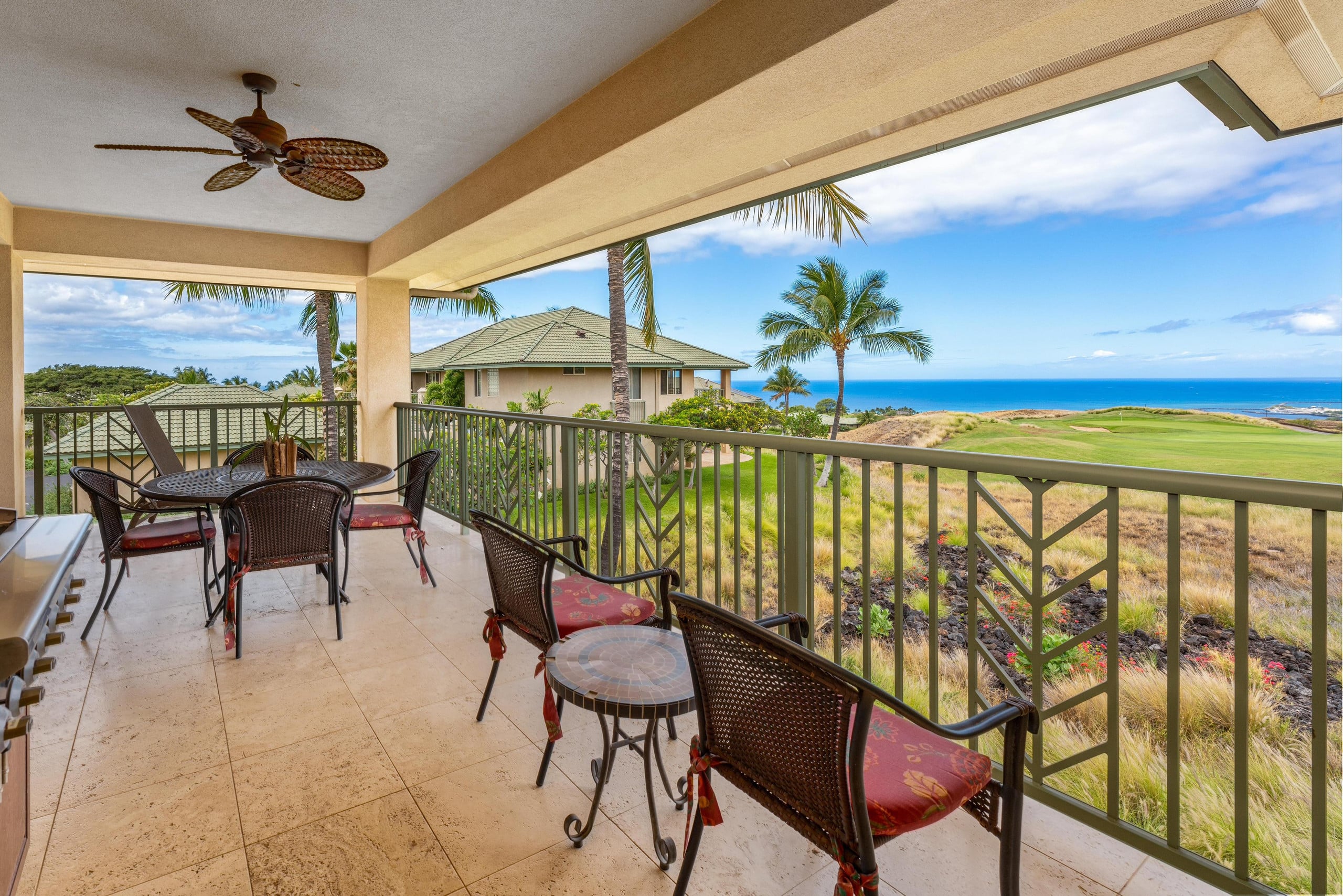 Condo in Waimea · ★4.88 · 3 bedrooms · 4 beds · 3 baths - Image 35