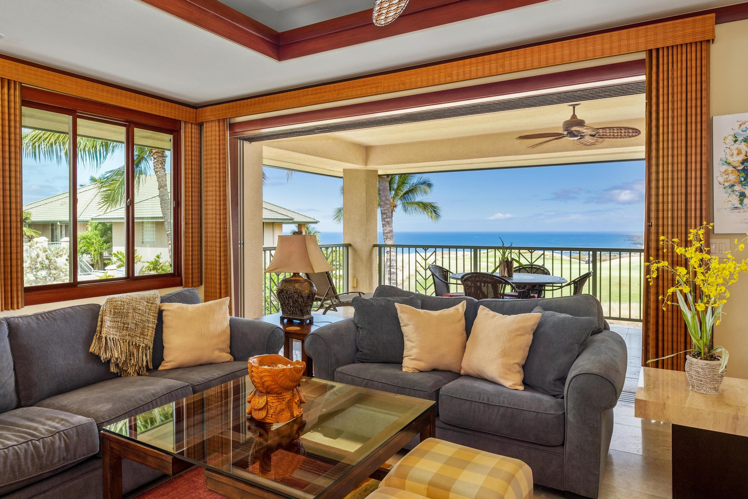 Condo in Waimea · ★4.88 · 3 bedrooms · 4 beds · 3 baths - Image 2