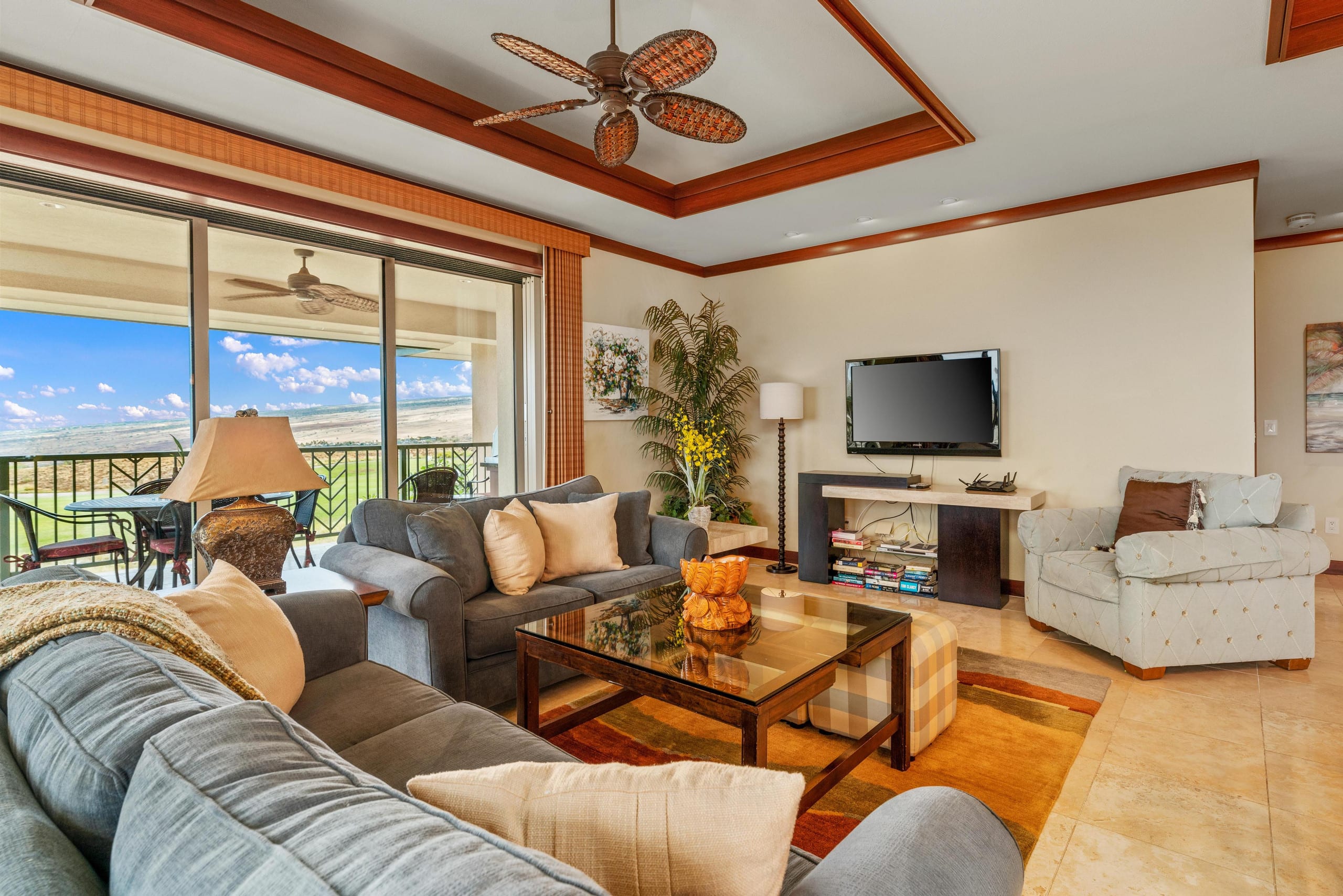 Condo in Waimea · ★4.88 · 3 bedrooms · 4 beds · 3 baths - Image 3