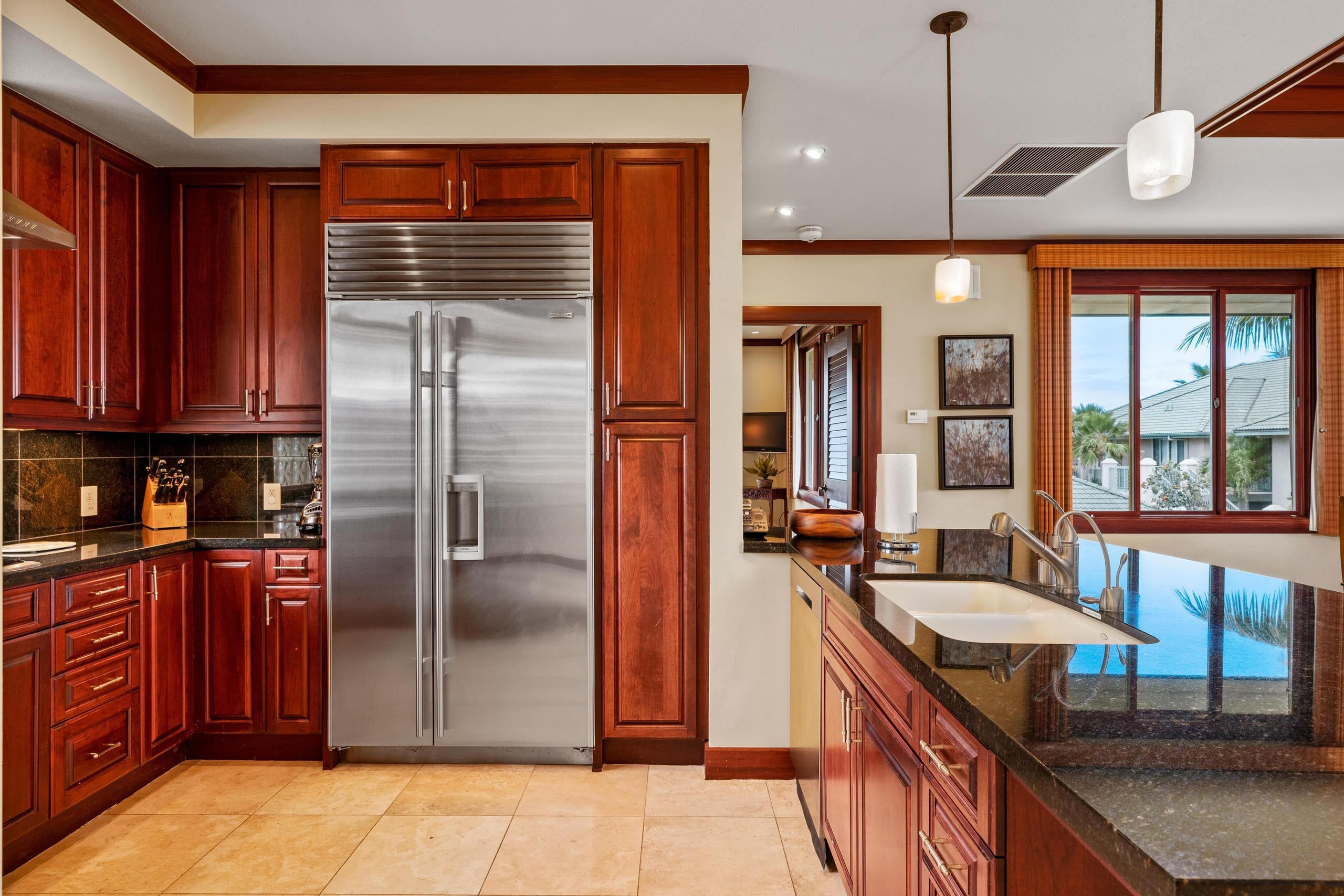 Condo in Waimea · ★4.88 · 3 bedrooms · 4 beds · 3 baths - Image 10