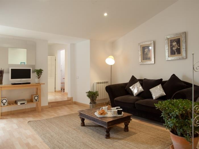 Top performing Airbnb: Barcelona Montjuic Homenfun in La Font De La Guatlla