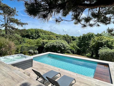 Superb house with swimmingpool&jacuzzi in the dune