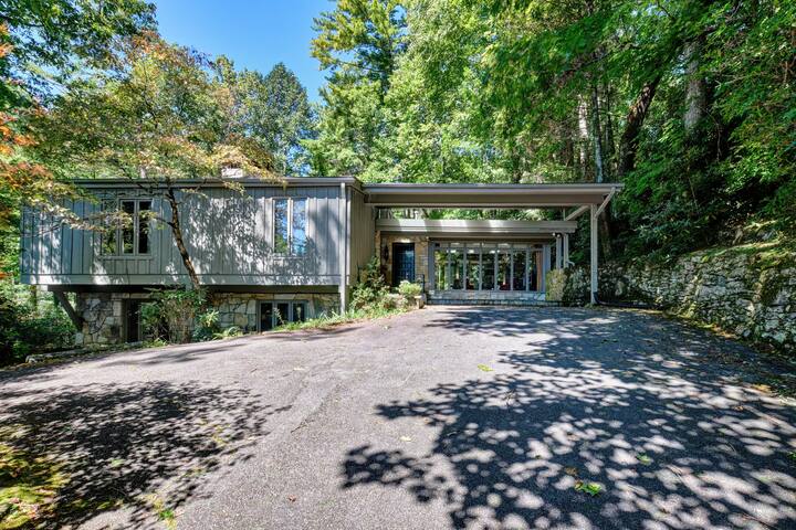Highlands Vacation Rentals managed Airbnb listing 2