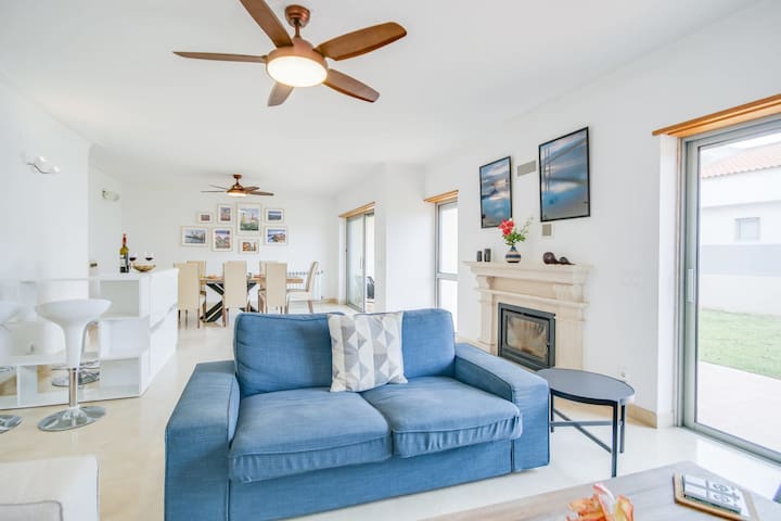 Admiral House Estoril by Portugal Portfolio