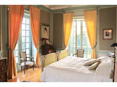 Suite-Deluxe-Ensuite with Bath-Park view-Chambre d