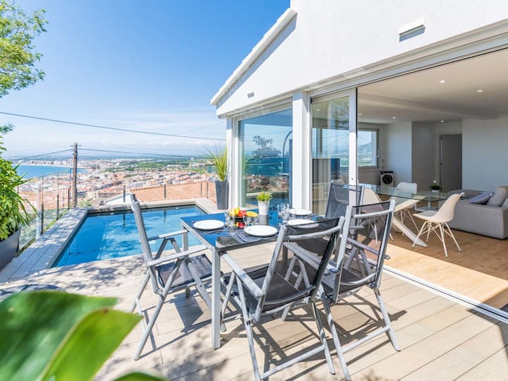 Pitágoras By Interhome - El Port de la Selva