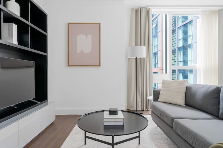 Blueground | Canary Wharf, open plan, nr Wharf