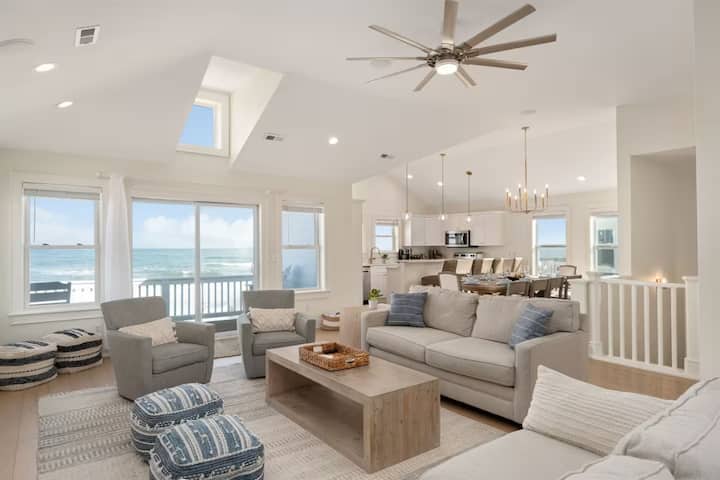 Oceanfront Luxury~ Pool~ Elevator~Game Room Fun