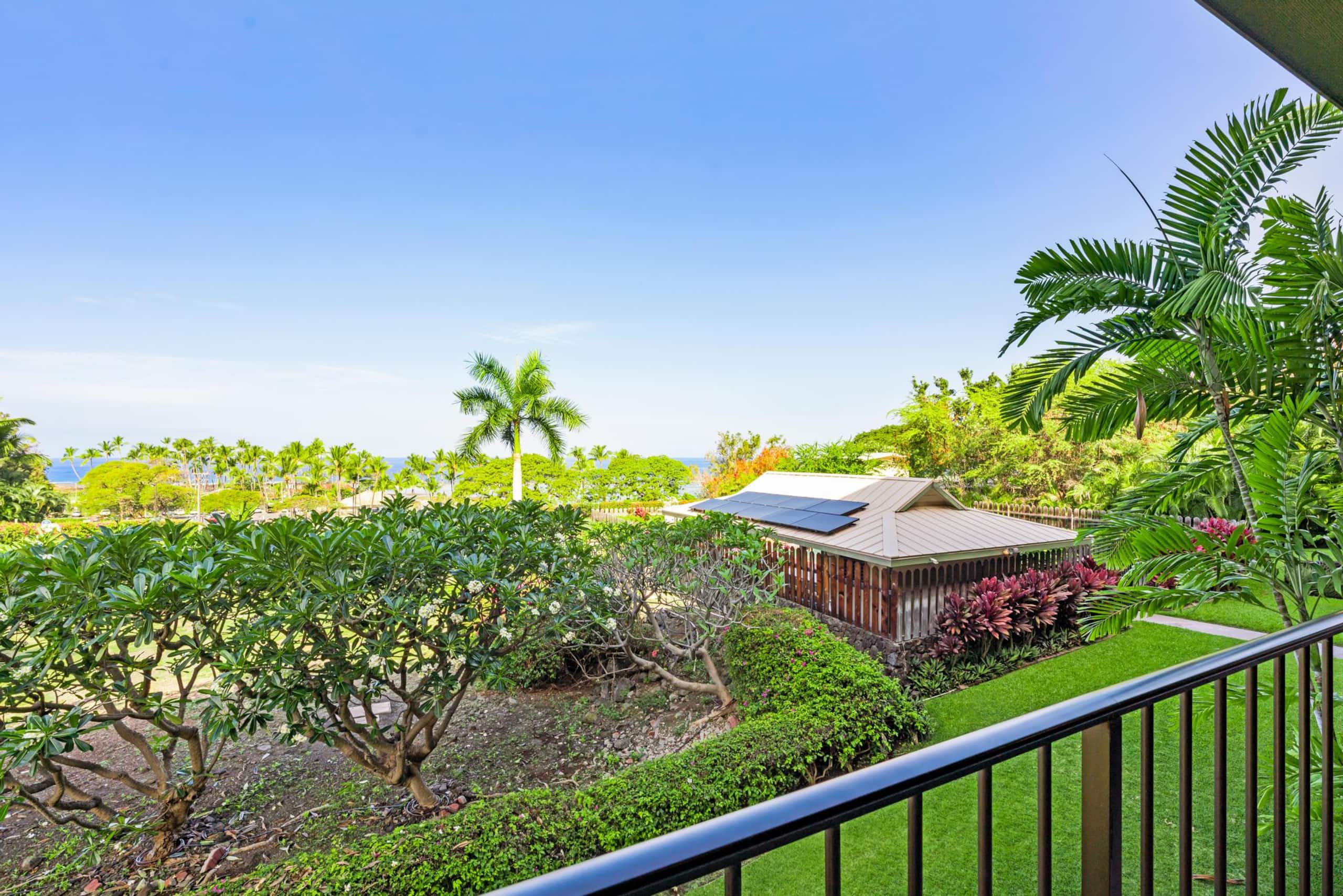 Condo in Kailua-Kona · ★4.63 · 2 bedrooms · 3 beds · 2 baths - Image 34