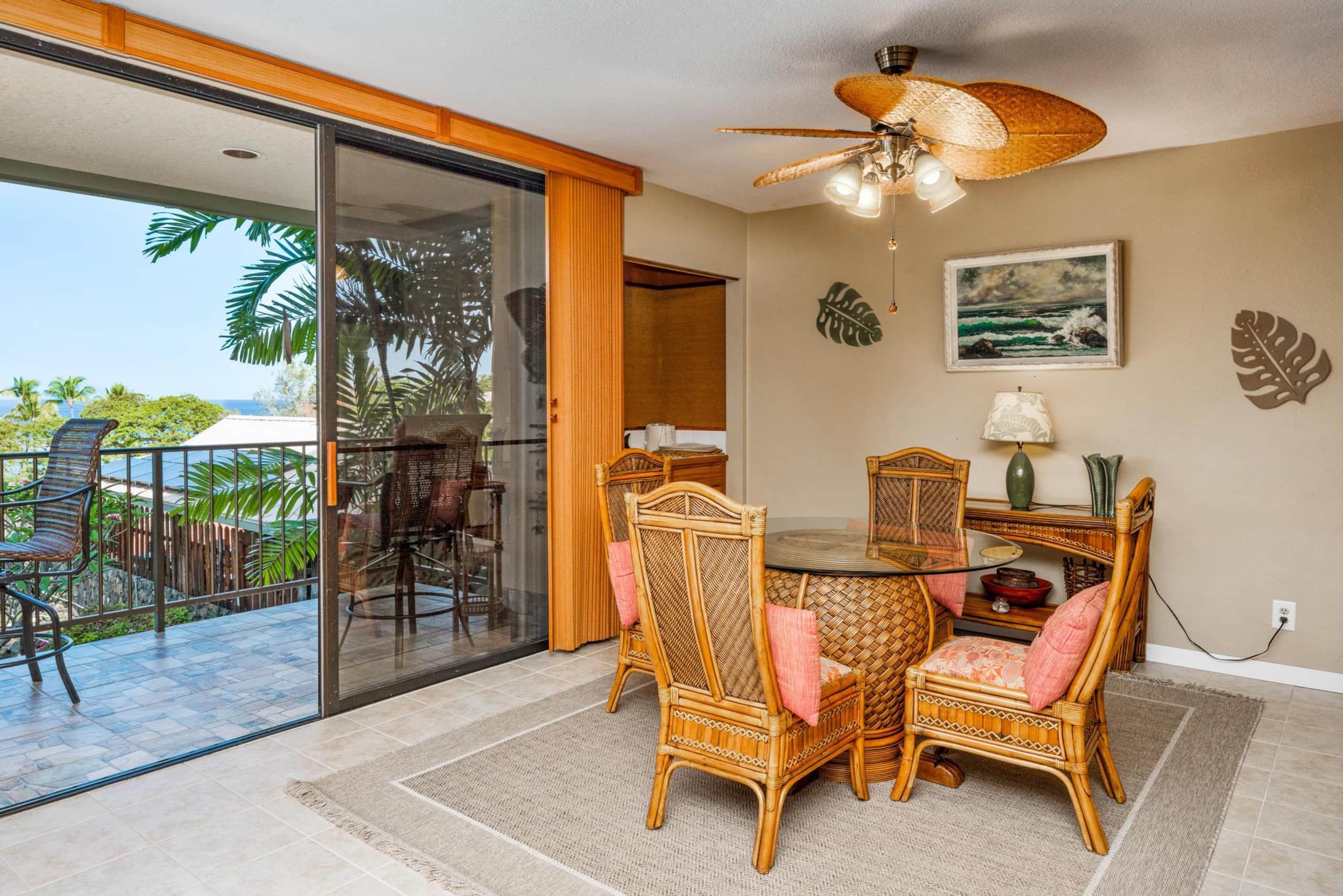 Condo in Kailua-Kona · ★4.63 · 2 bedrooms · 3 beds · 2 baths - Image 10