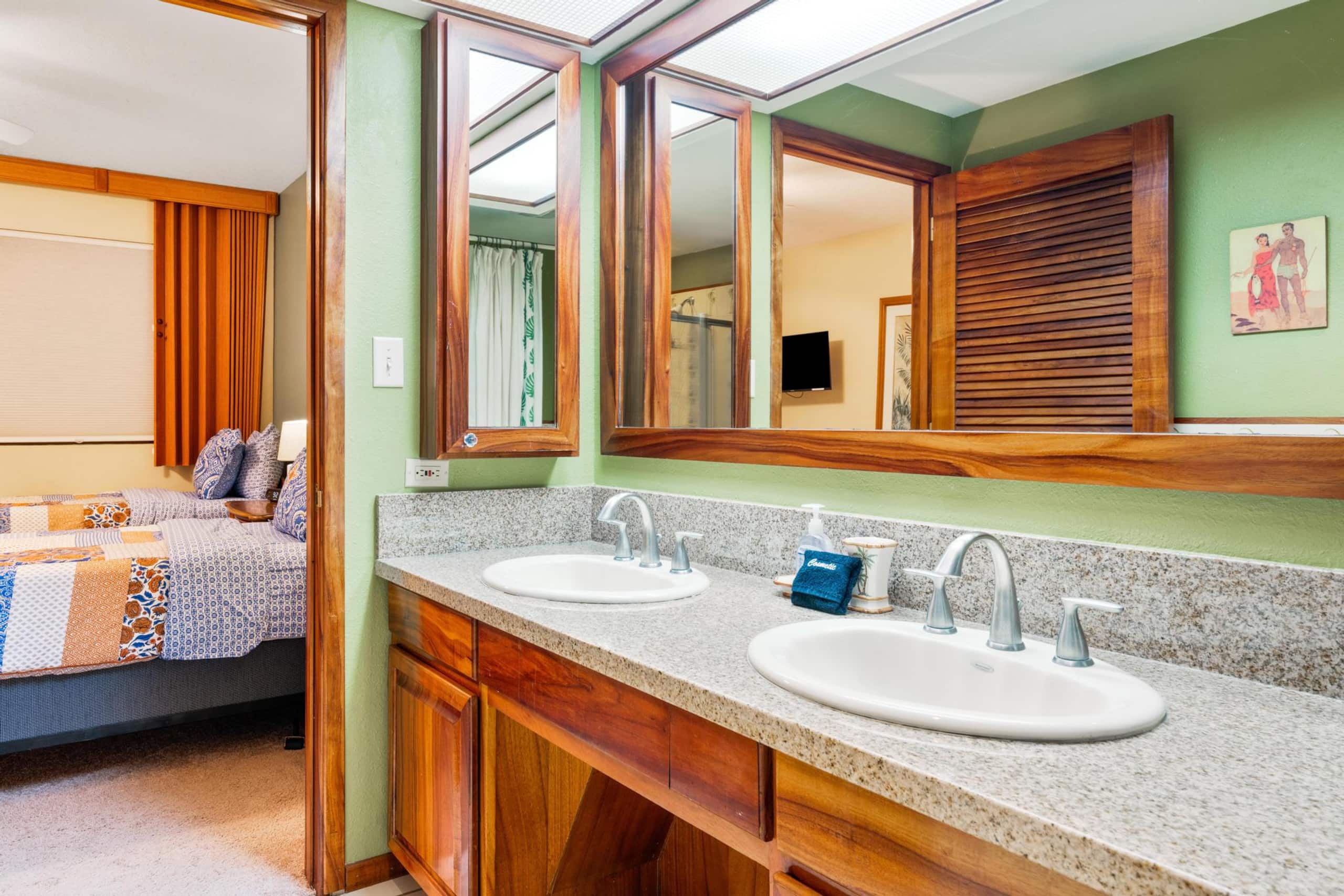 Condo in Kailua-Kona · ★4.63 · 2 bedrooms · 3 beds · 2 baths - Image 28