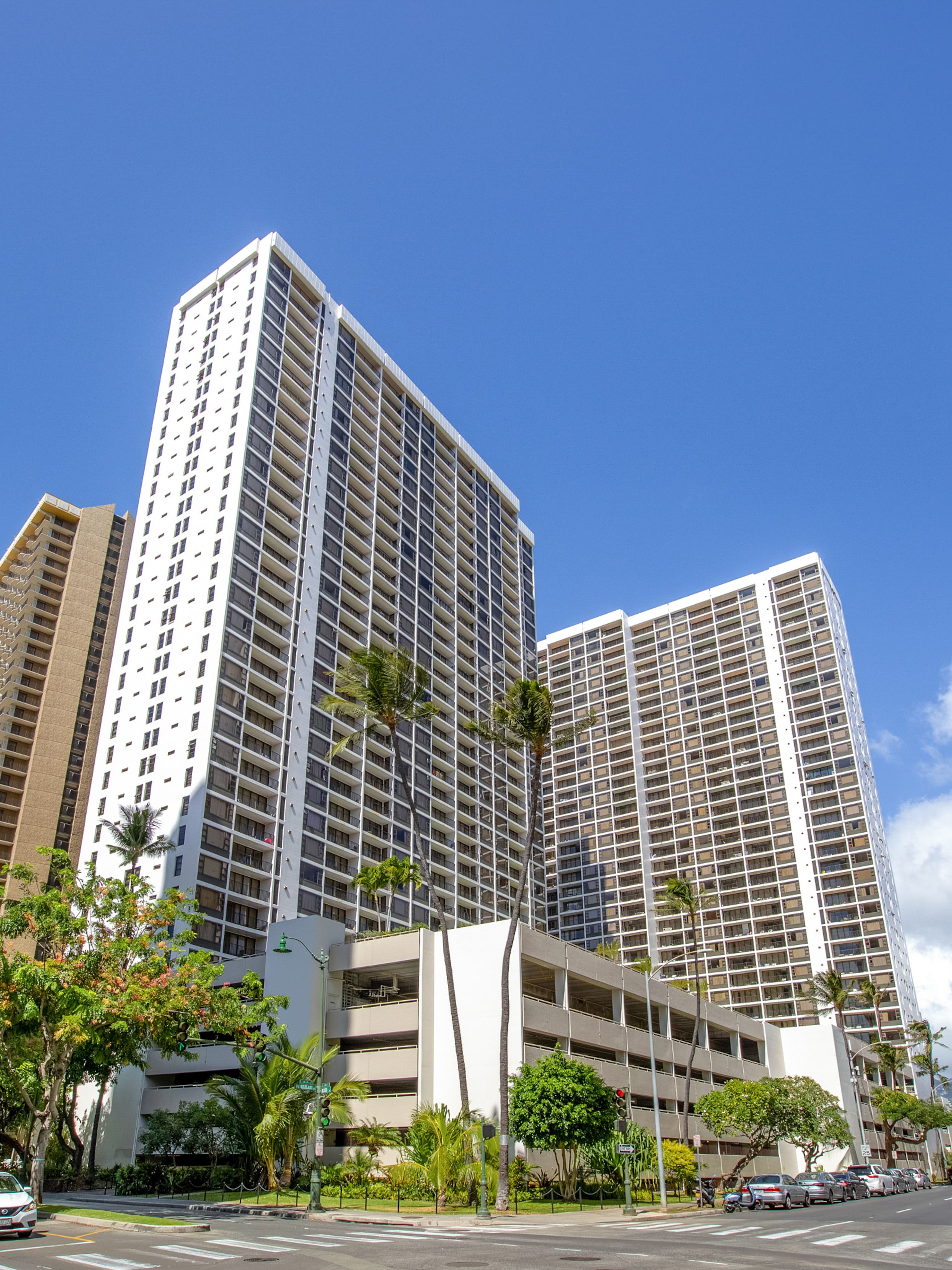 Condo in Honolulu · ★4.95 · 1 bedroom · 1 bed · 1 private bath - Image 48