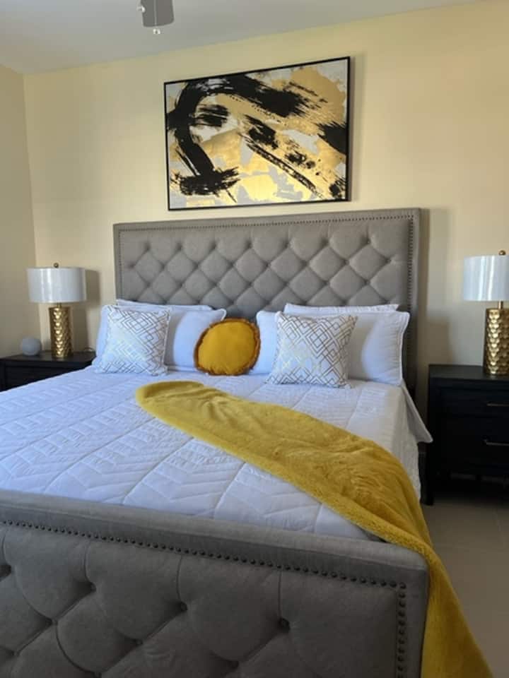 Rooms: Room