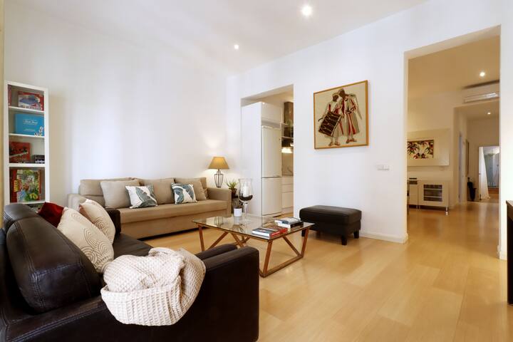 Chueca Jacuzzi gallery image 3