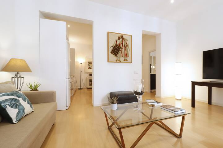 Chueca Jacuzzi gallery image 5