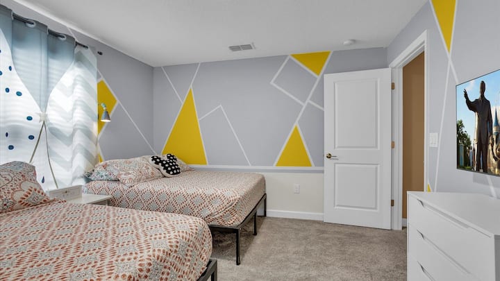 Chumba cha kulala mara mbili/mara mbili 3 (Pembe)
43"Televisheni janja