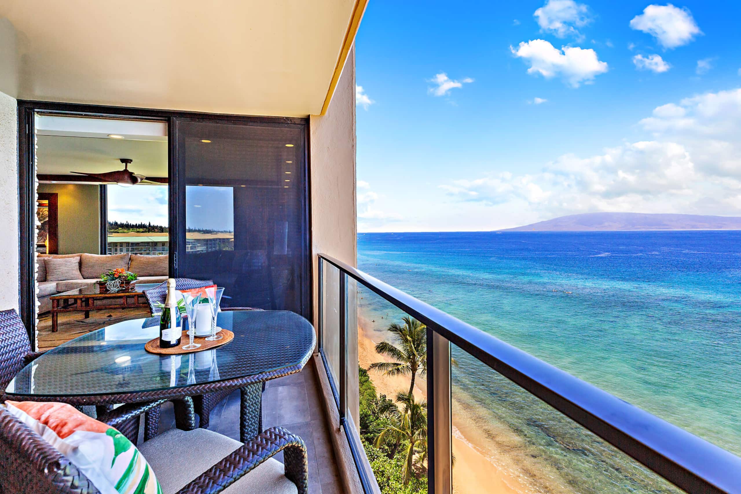 Condo in Lahaina · ★4.89 · 2 bedrooms · 2 beds · 2 baths - Image 29
