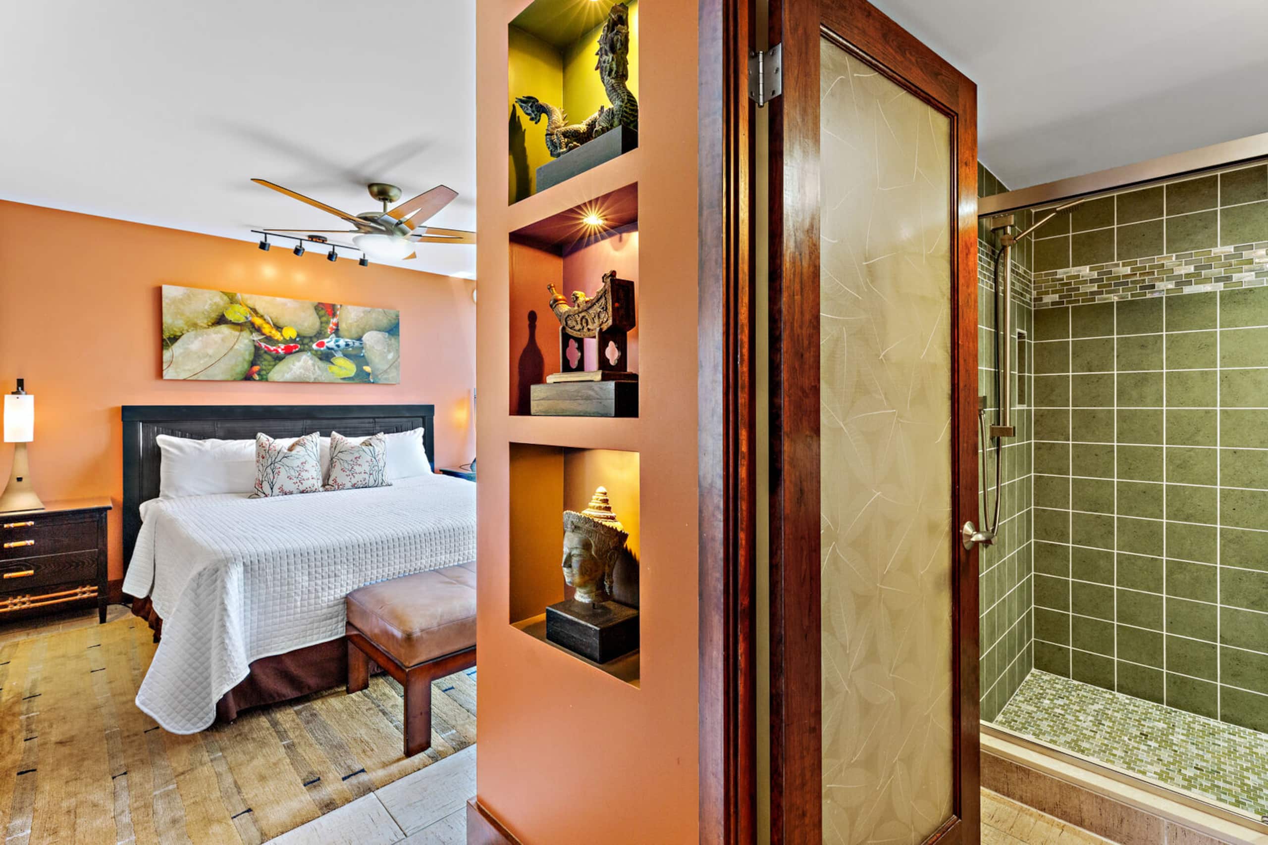 Condo in Lahaina · ★4.89 · 2 bedrooms · 2 beds · 2 baths - Image 22