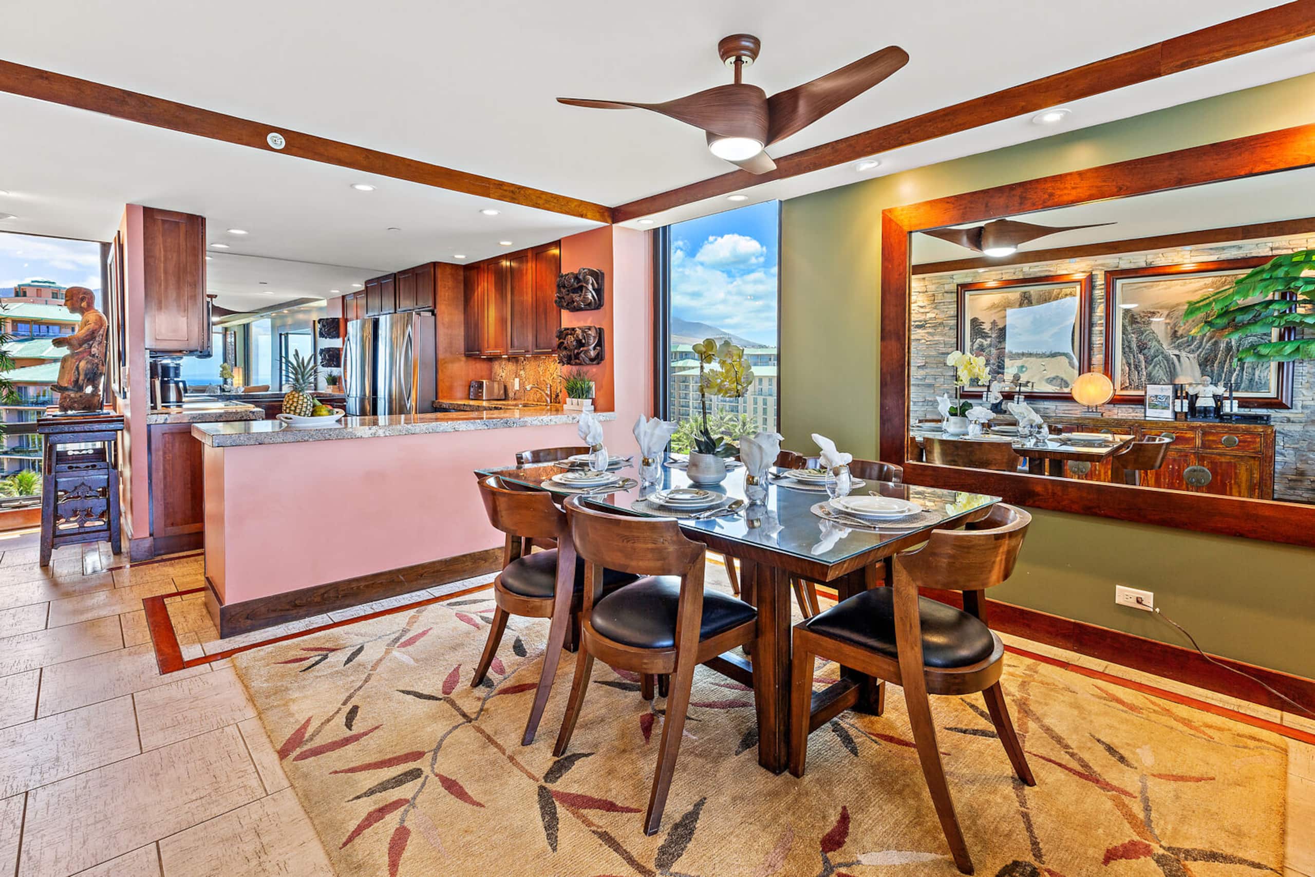 Condo in Lahaina · ★4.89 · 2 bedrooms · 2 beds · 2 baths - Image 13