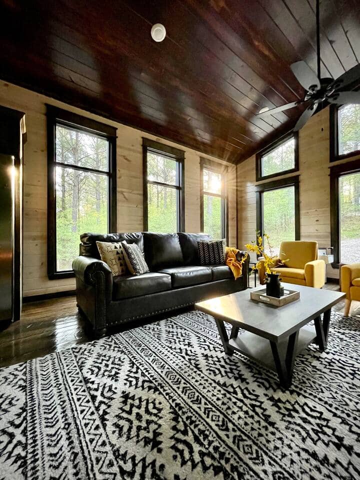 Rrethoje veten në një ambient natyror në shtëpinë tënde larg shtëpisë.