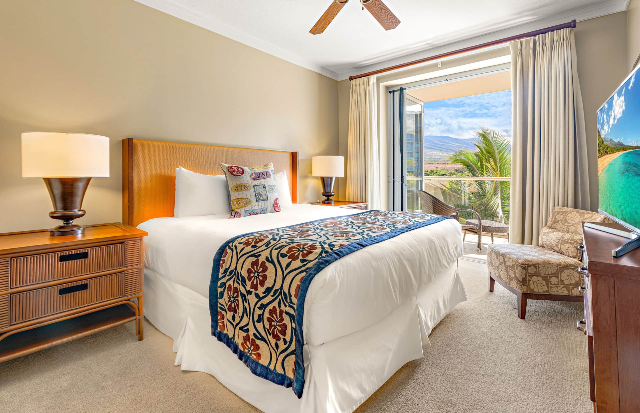 Condo in Lahaina · ★4.89 · 2 bedrooms · 3 beds · 1 bath - Image 21
