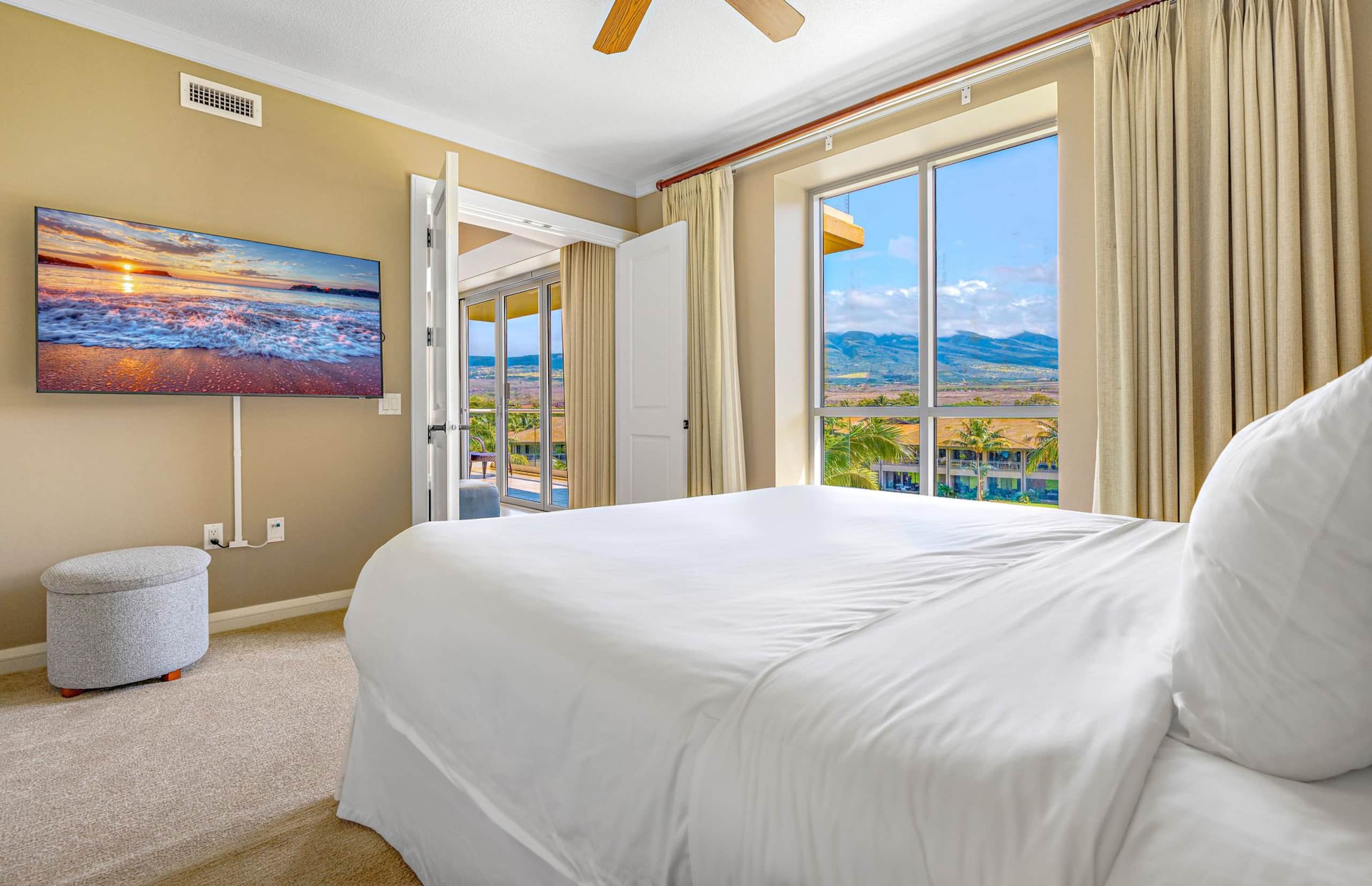 Condo in Lahaina · ★4.89 · 2 bedrooms · 3 beds · 1 bath - Image 18