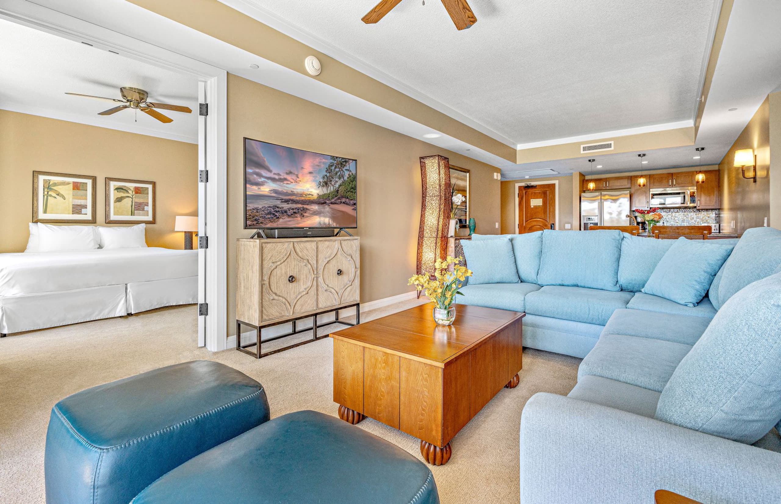 Condo in Lahaina · ★4.89 · 2 bedrooms · 3 beds · 1 bath - Image 16