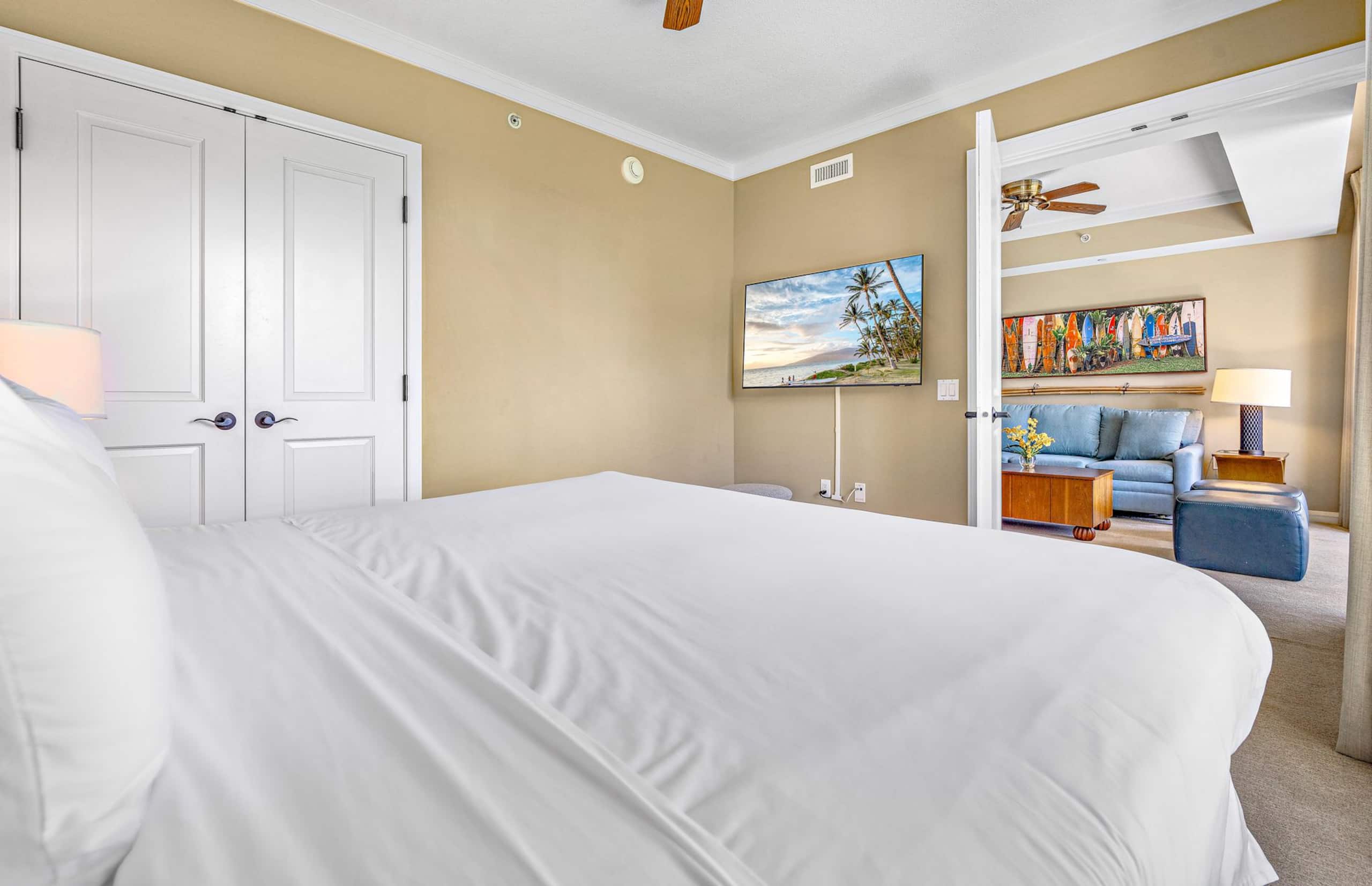Condo in Lahaina · ★4.89 · 2 bedrooms · 3 beds · 1 bath - Image 19