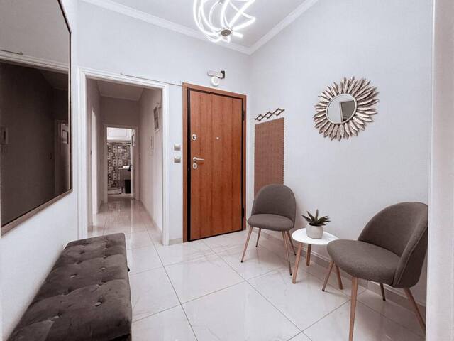 Penthouse – Amazing View in the Center of Athens gallery image 2