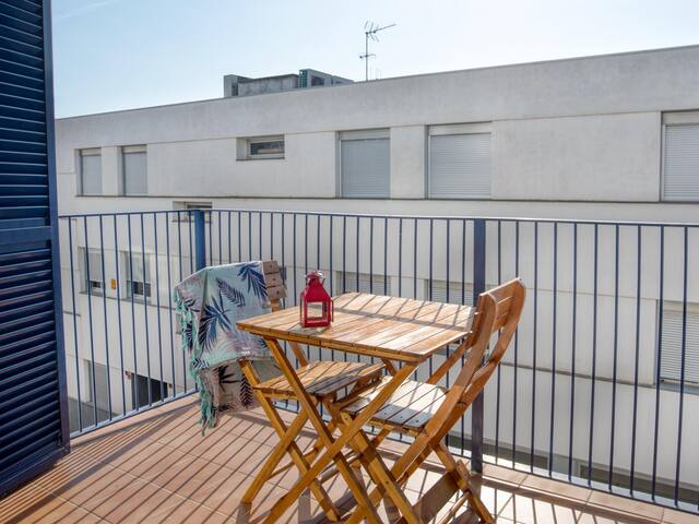 Beautiful apartment and very luminous gallery image 3