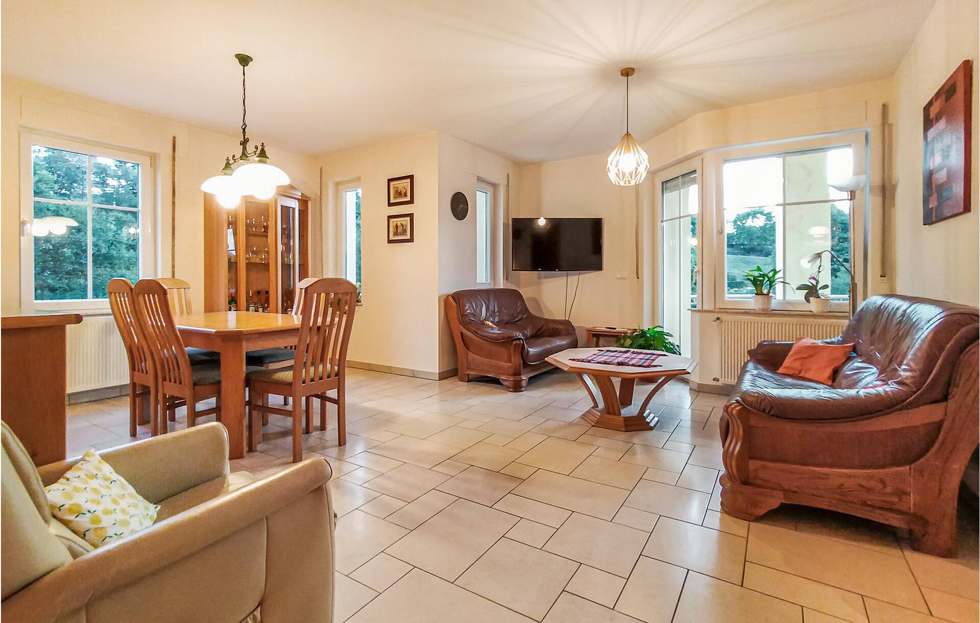 2 bedroom awesome apartment in Winseler — photo 2