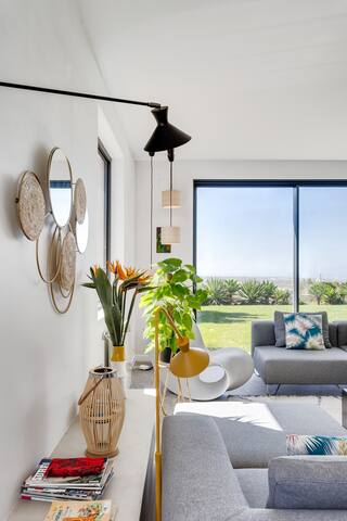 Garden Seaside Villa by CadenzaLux gallery image 5