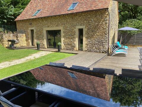 Truffière du Vignou, charming cottage, private swimming pool