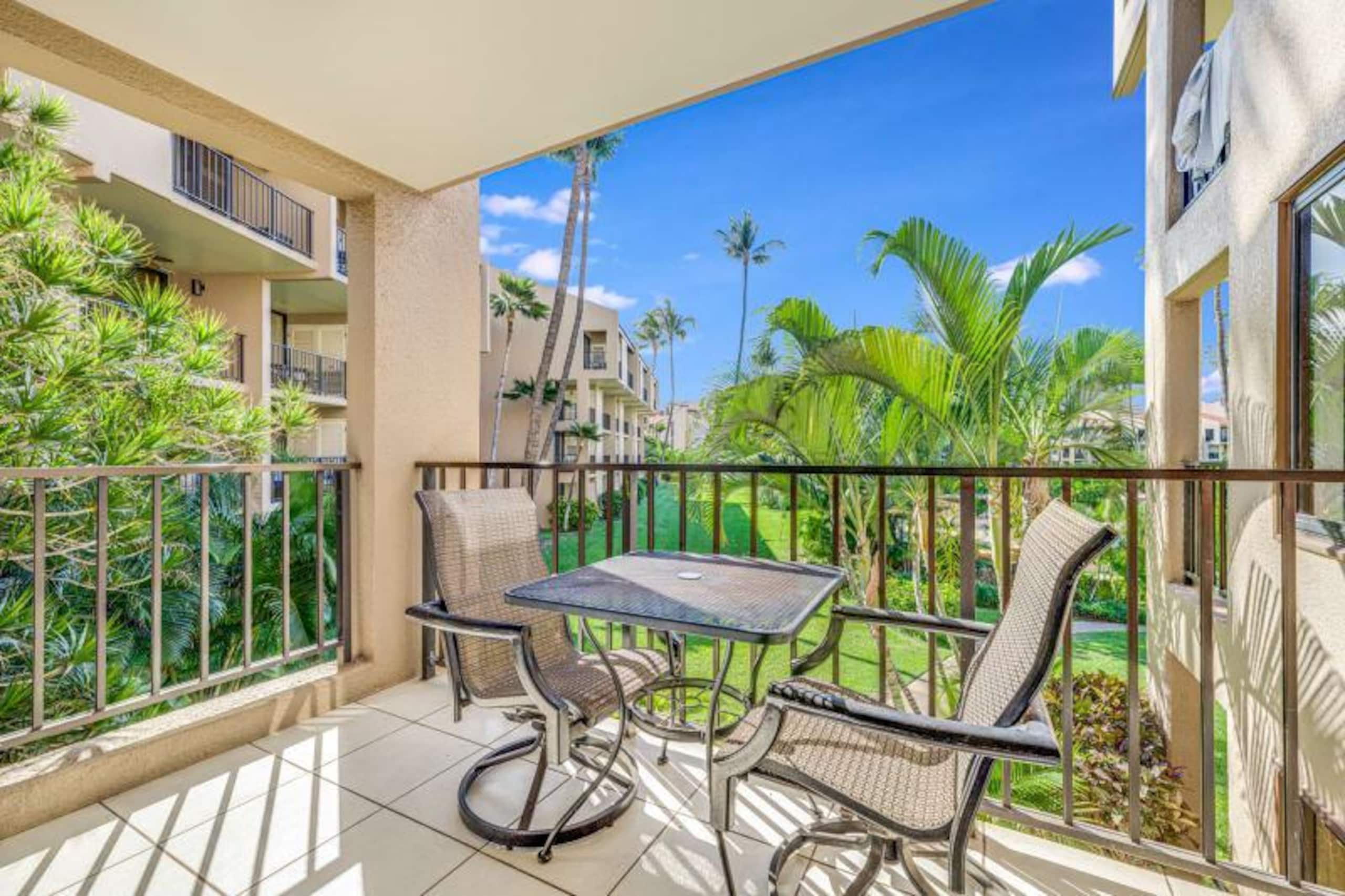 Condo in Kihei · ★4.8 · 2 bedrooms · 3 beds · 2 shared baths - Image 42