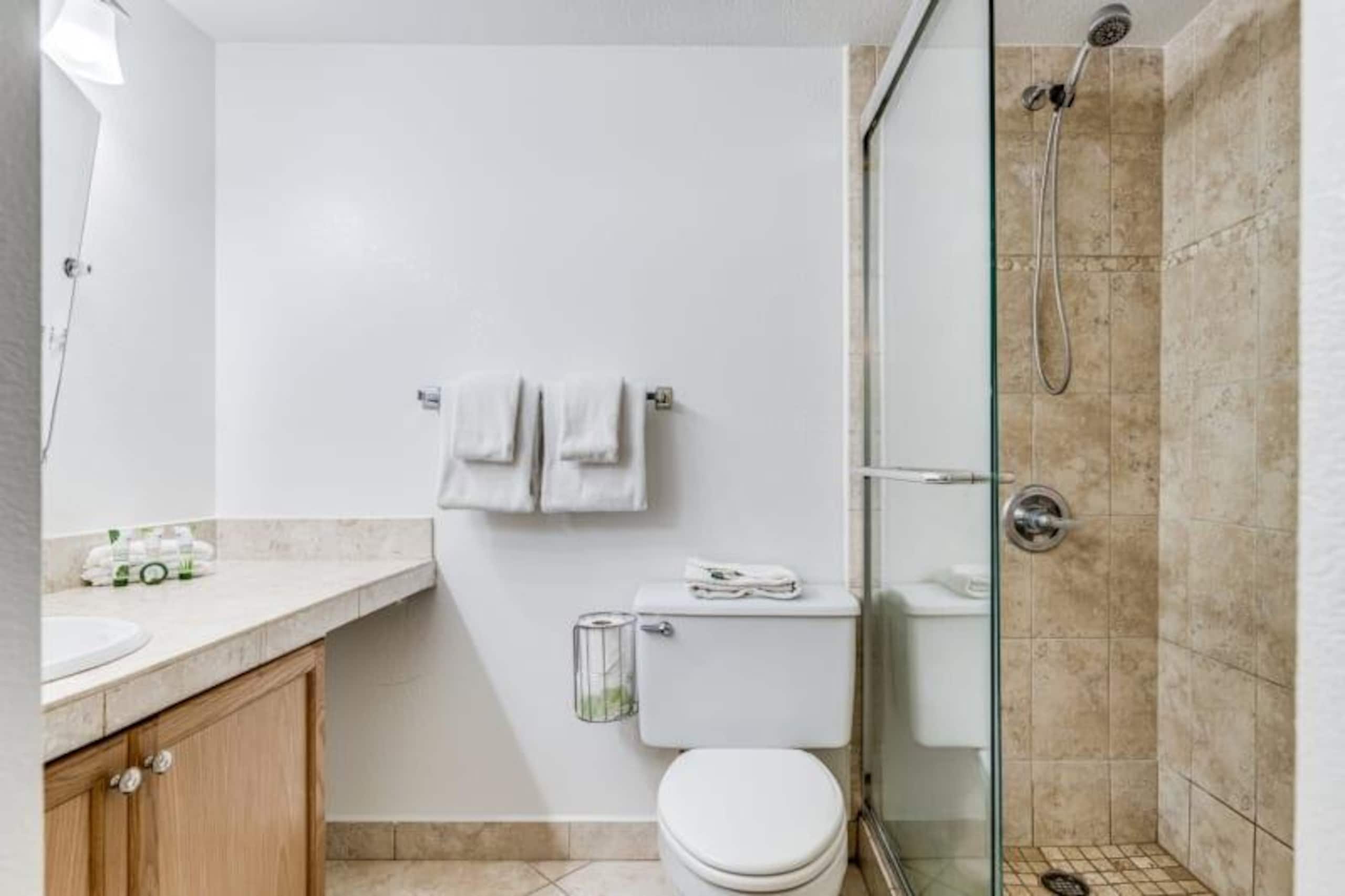 Condo in Kihei · ★4.8 · 2 bedrooms · 3 beds · 2 shared baths - Image 19