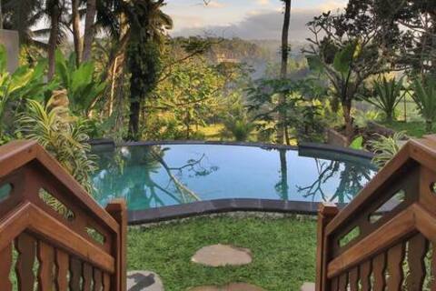 Wonderful Hidden Villa with Private Pool