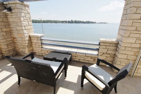 istrian villa with unique sea view 2