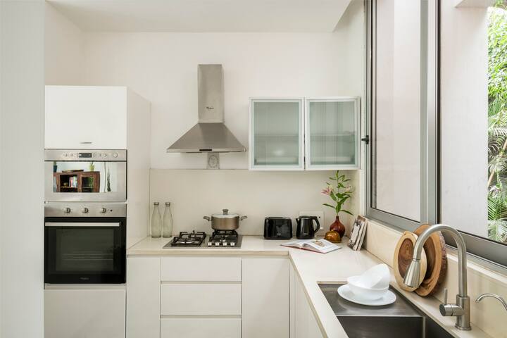 Fully equipped kitchen