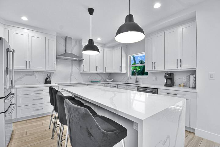 351 Pompano Beach Intracoastal | by Brampton Park gallery image 4