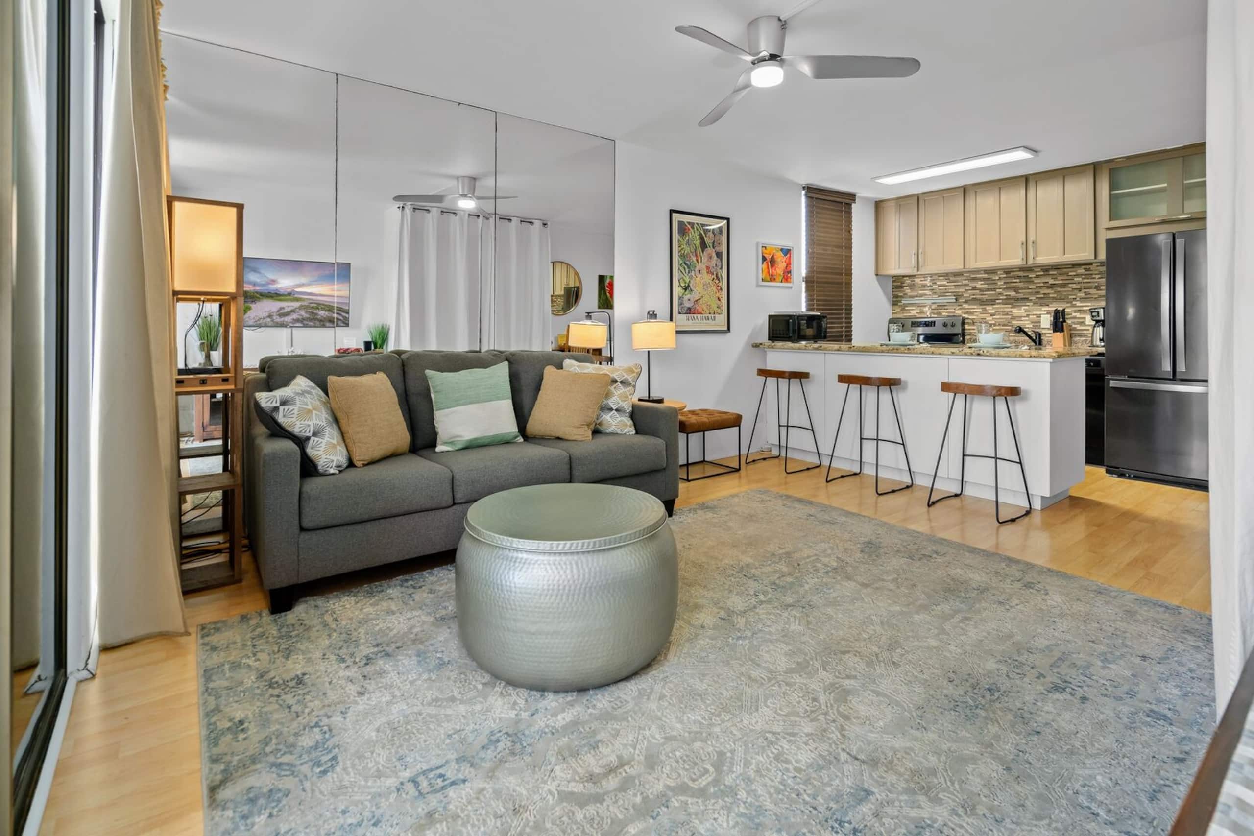 Condo in Kihei · ★4.55 · 1 bedroom · 2 beds · 1 bath - Image 8
