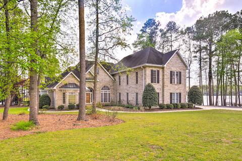 Grand Mt Gilead Villa on Lake Tillery w/ Dock