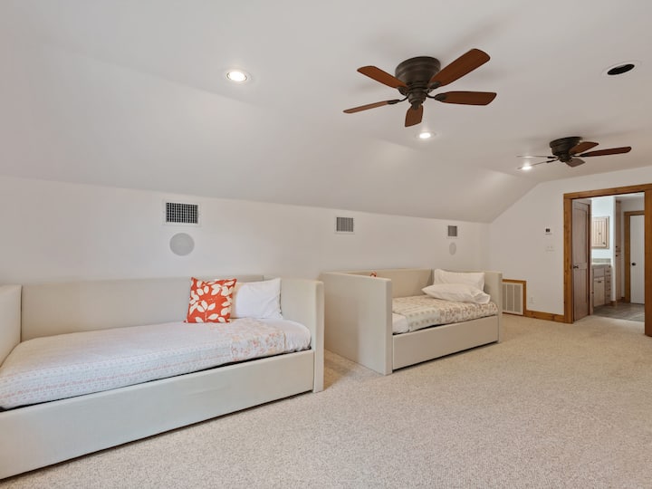 Спална соба 6