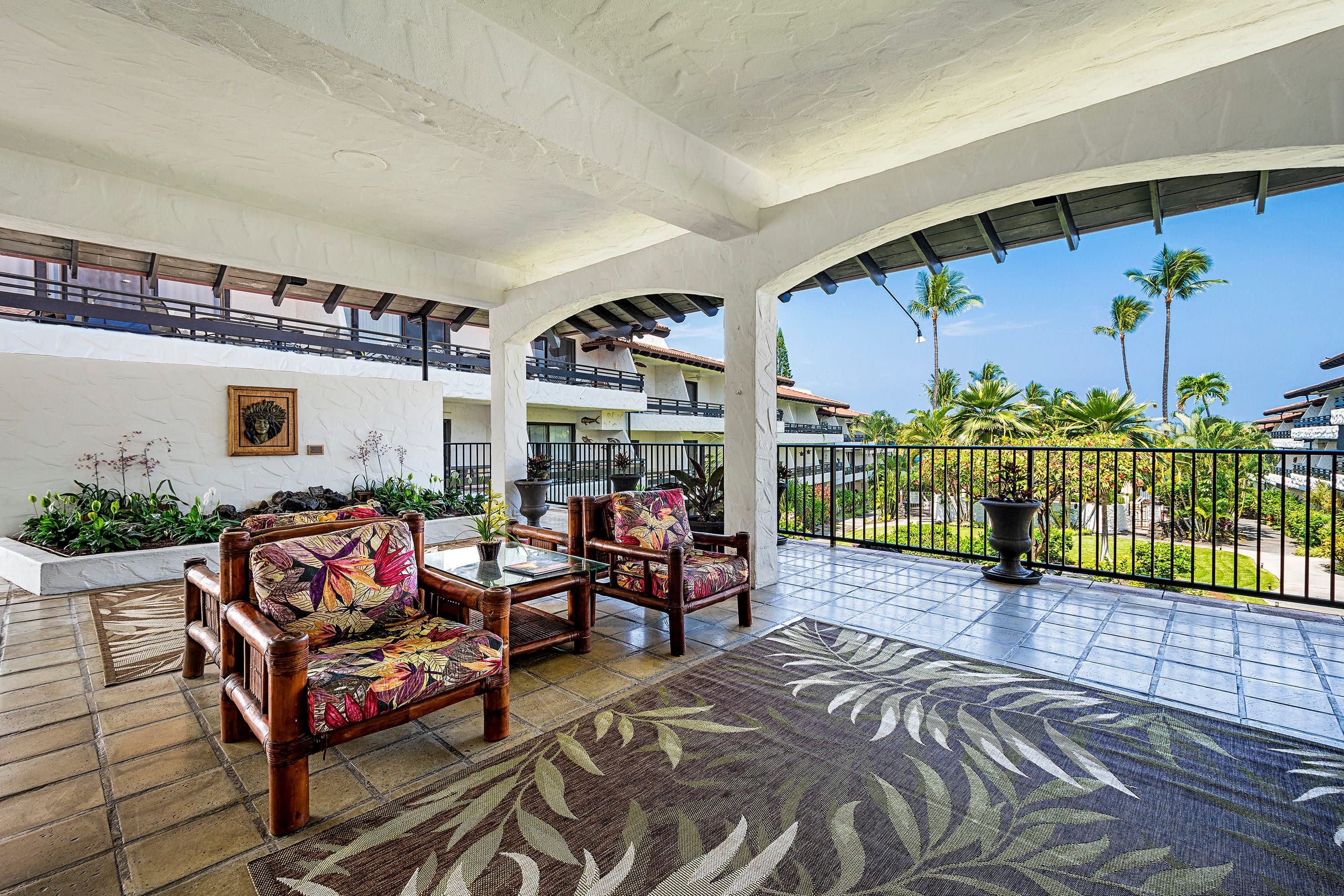 Casa De Emdeko 104 Updated Ocean & Garden Views - Photo 31