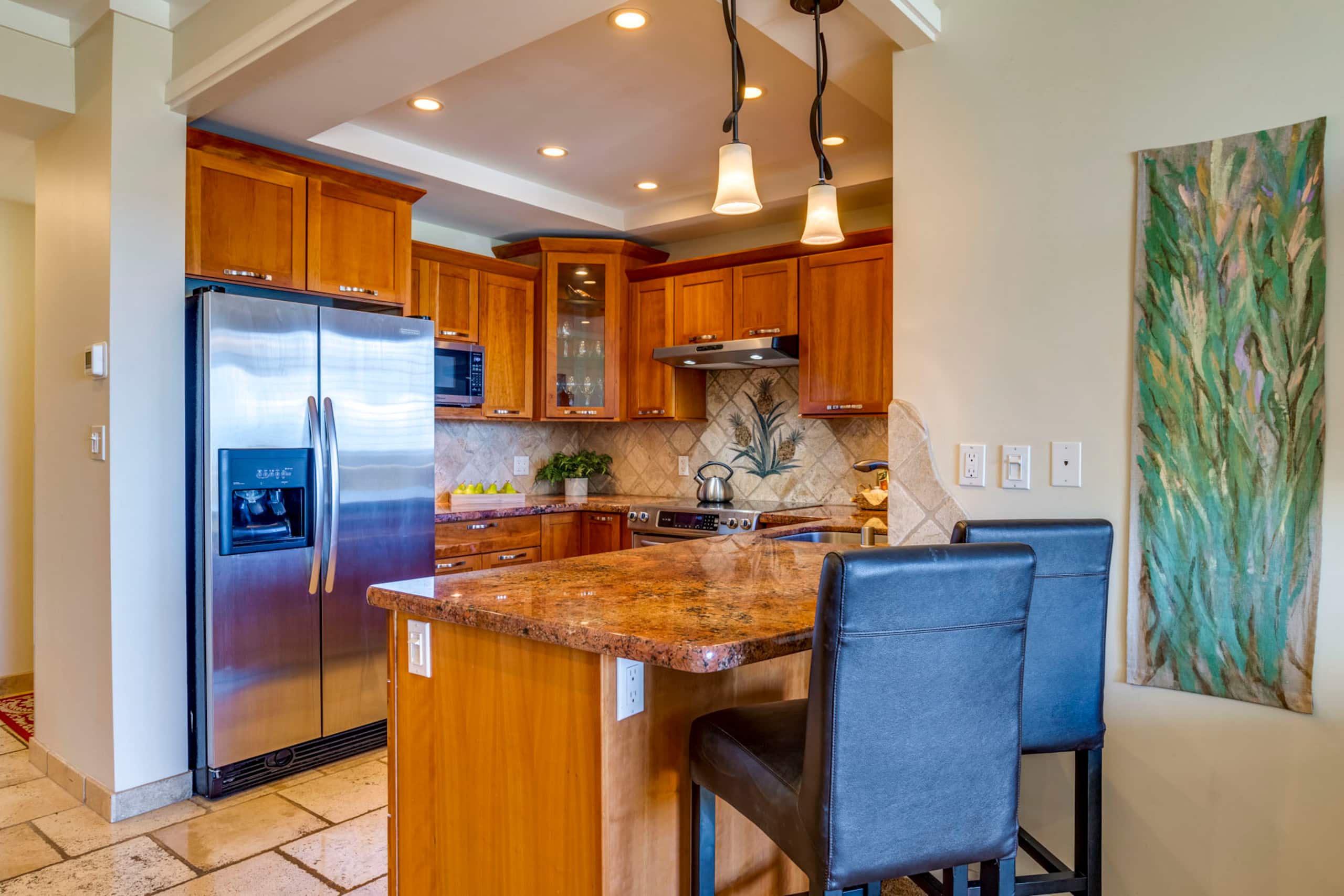Condo in Lahaina · ★4.83 · 1 bedroom · 2 beds · 2 baths - Image 14
