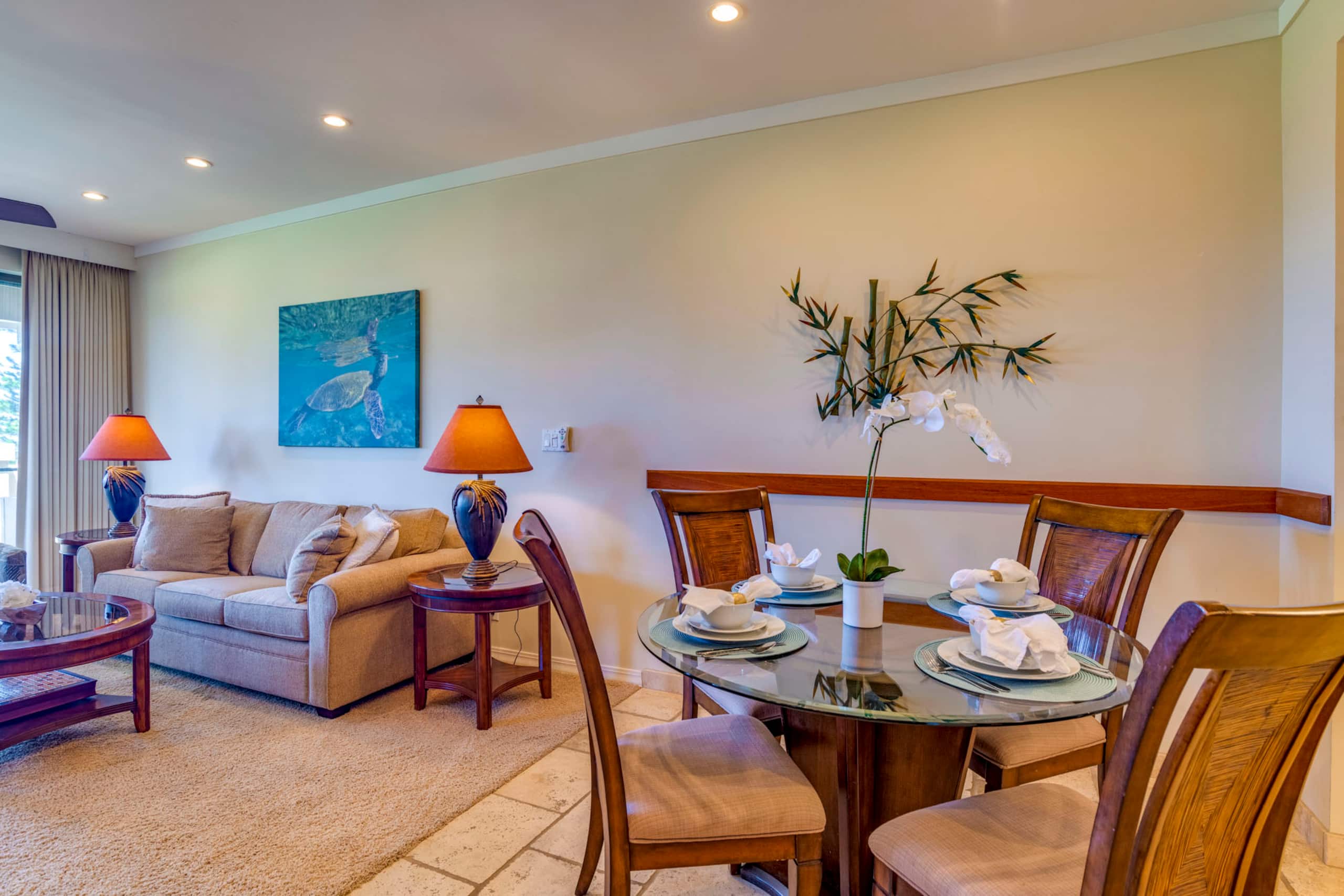 Condo in Lahaina · ★4.83 · 1 bedroom · 2 beds · 2 baths - Image 10