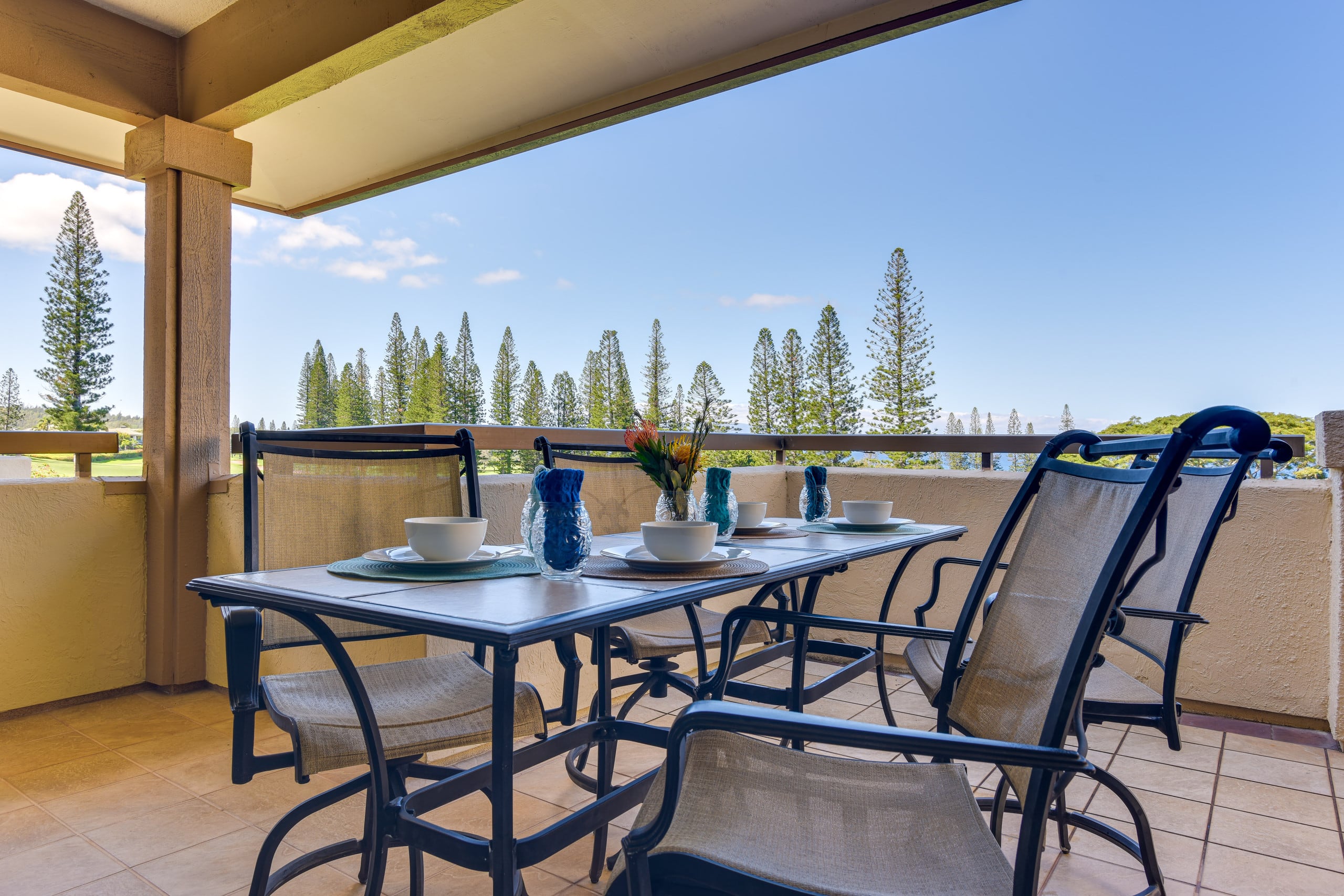Condo in Lahaina · ★4.83 · 1 bedroom · 2 beds · 2 baths - Image 26