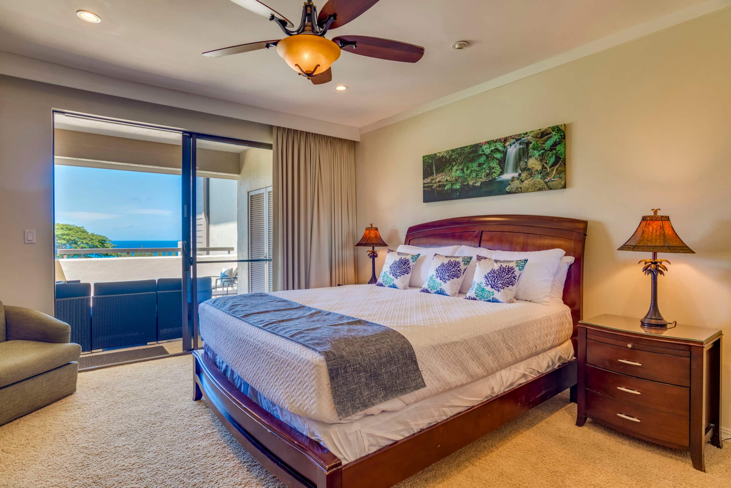 Condo in Lahaina · ★4.83 · 1 bedroom · 2 beds · 2 baths - Image 17