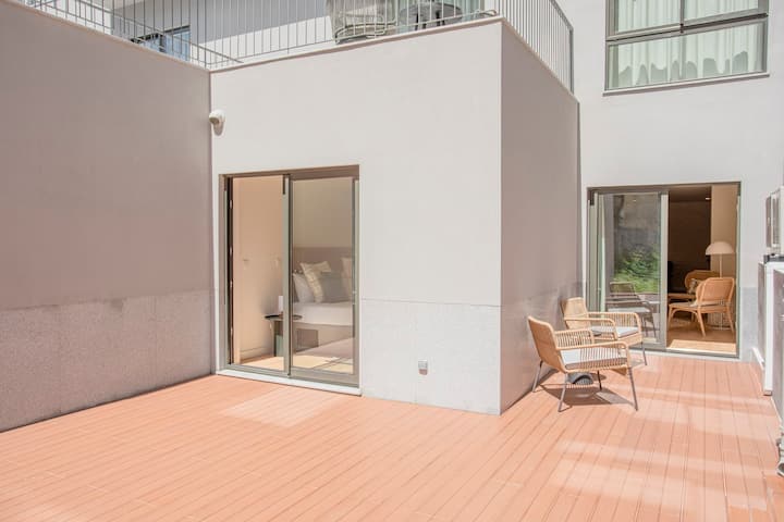 Liiiving In Porto - City Design Apartment C - Porto