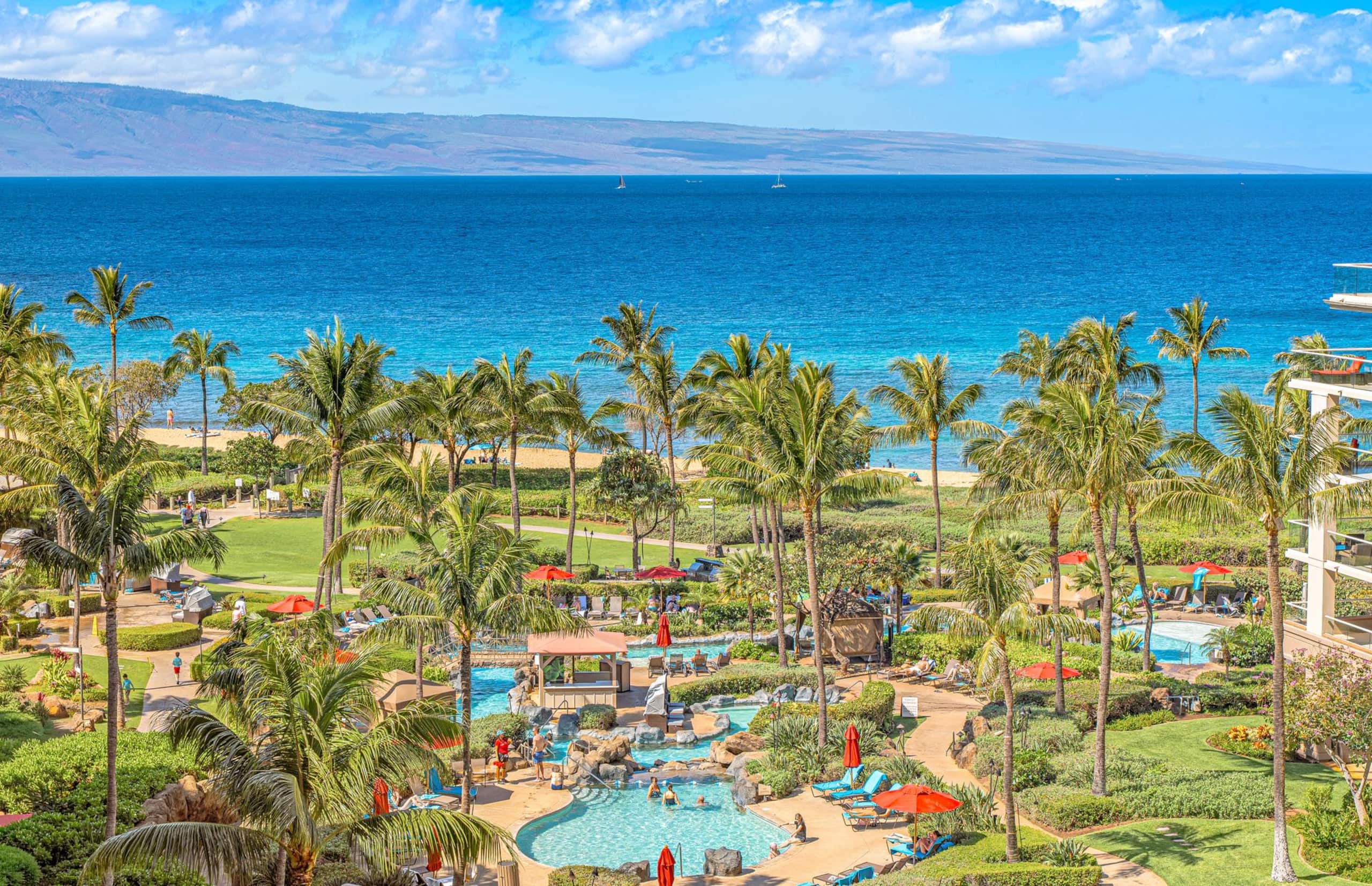 Condo in Lahaina · ★5.0 · 2 bedrooms · 3 beds · 2 baths - Image 2
