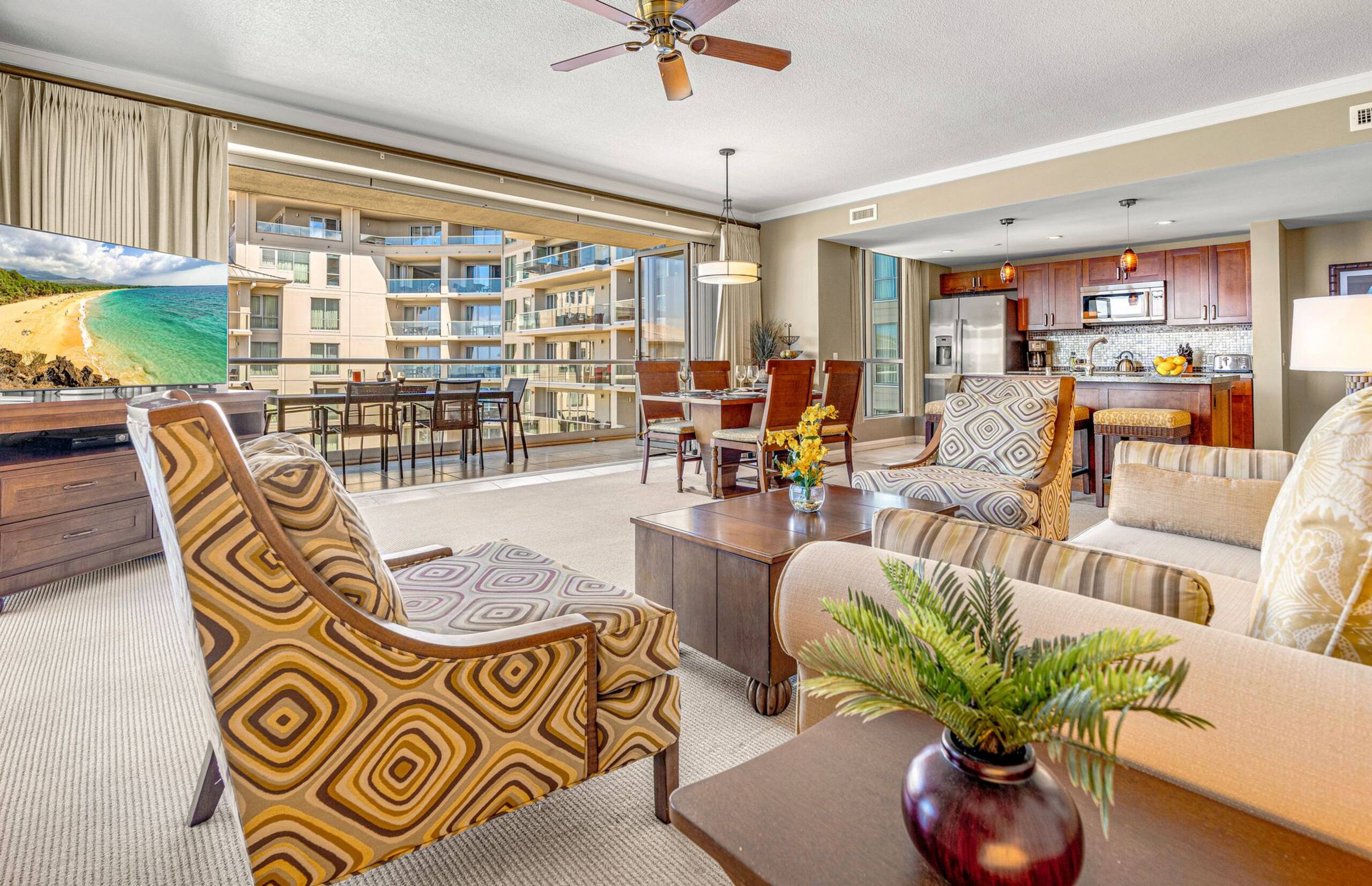 Condo in Lahaina · ★5.0 · 2 bedrooms · 3 beds · 2 baths - Image 12